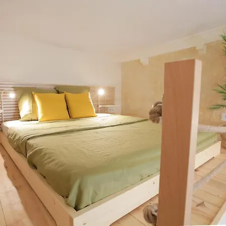 Climatise - Vieux Apartment *